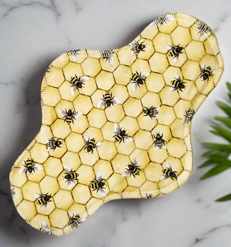 Liners - Water Resistant -YELLOW HONEYCOMB WITH BEES