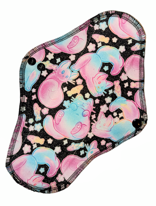 Ombre Cats - Cotton Spandex - Serge Edge Wrap Wing Cloth Pad Alea Reusables