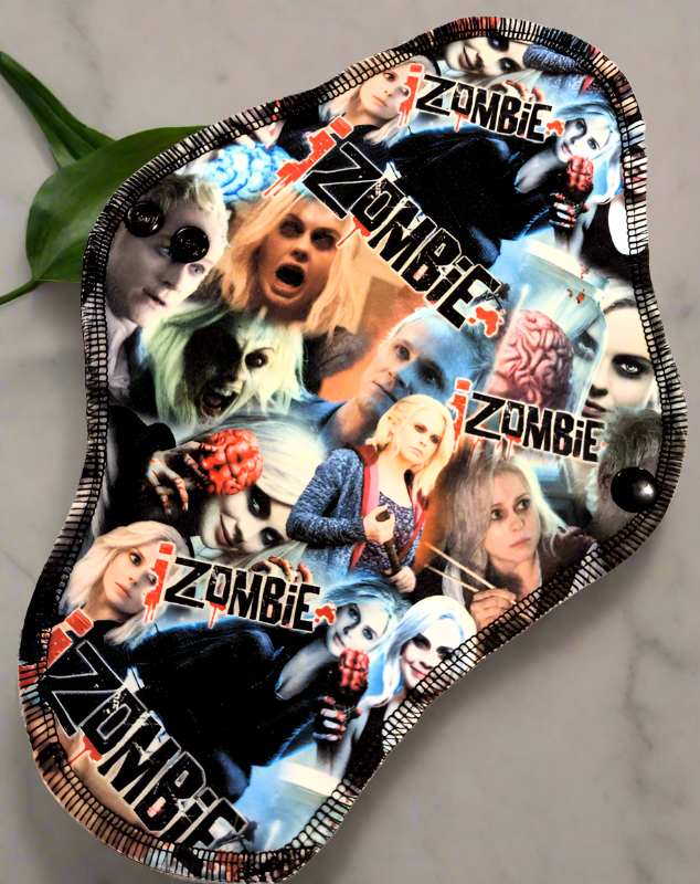 TV Zombie - Pique - Washable, Reusable Wrap Wing Cloth Pads Alea Reusables