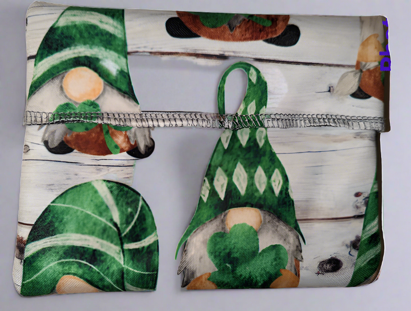 Pad Wrappers - Large - St Patrick Gnome